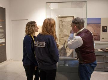 An undergraduate Egyptian class at the Ashmolean Museum